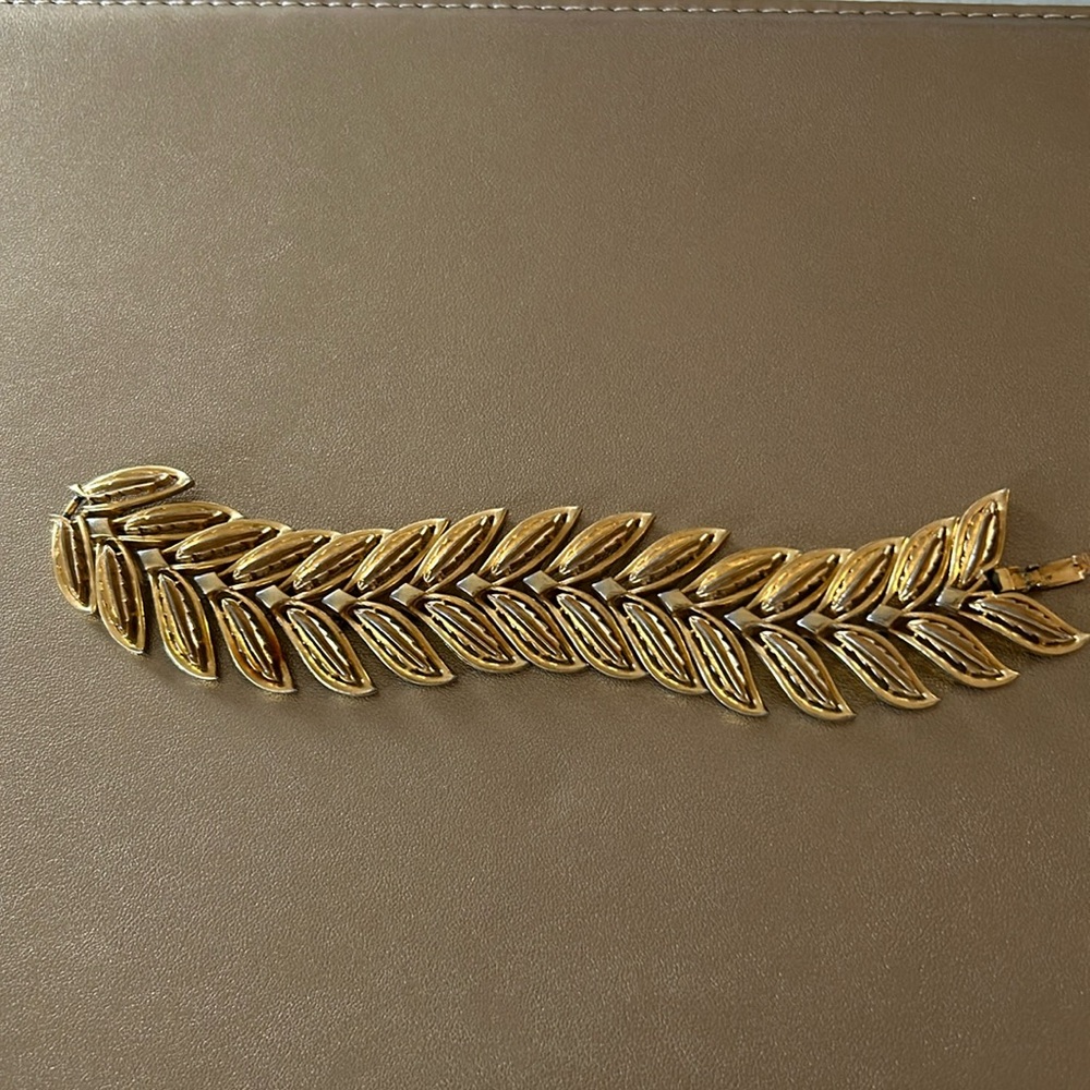 Gold wide bracelet